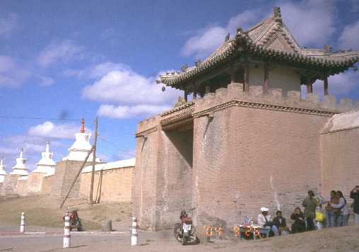 カラコルムのエルデニ寺