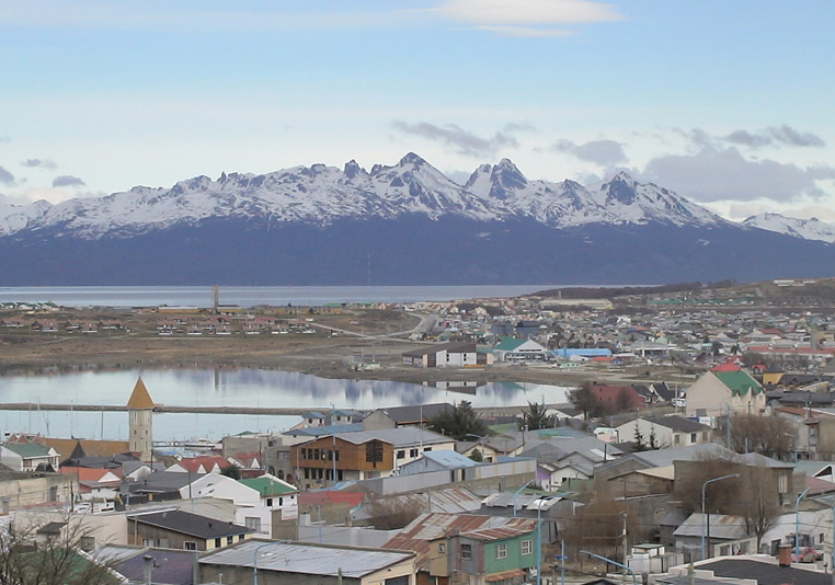 アルゼンチン　ウシュアイア　世界最南端の町