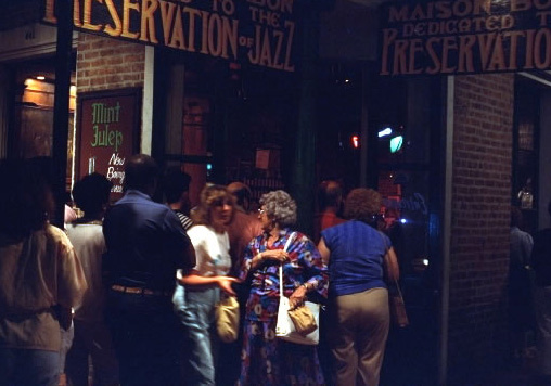 ニューオーリンズ　ジャズの聖地　プリザベーションホール